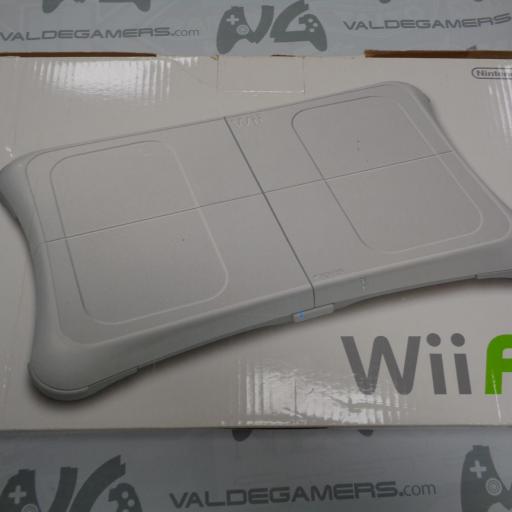 Wii Fit + Tabla de Equilibrio en caja