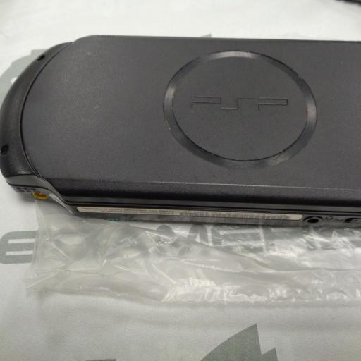 consola PSP Street Negra con caja  [4]