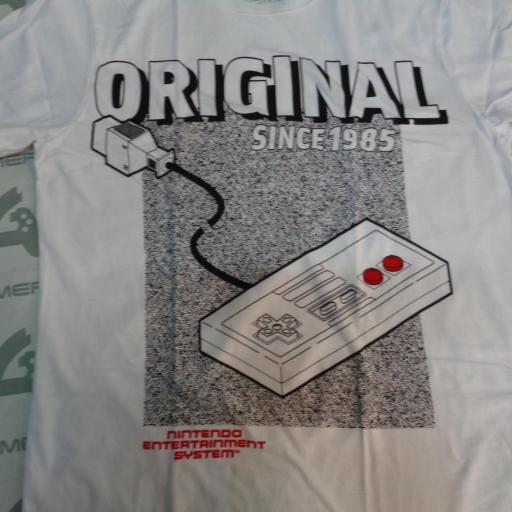 Camiseta Nintendo NES [1]