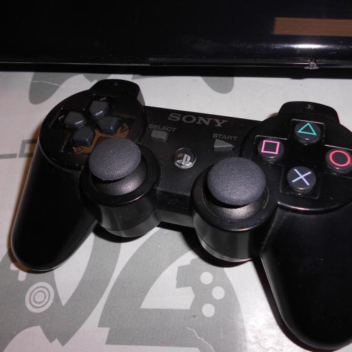 PlayStation 3 Slim 500gb + mando  [5]