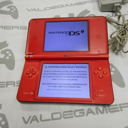 Nintendo DSi XL Mario Roja [2]