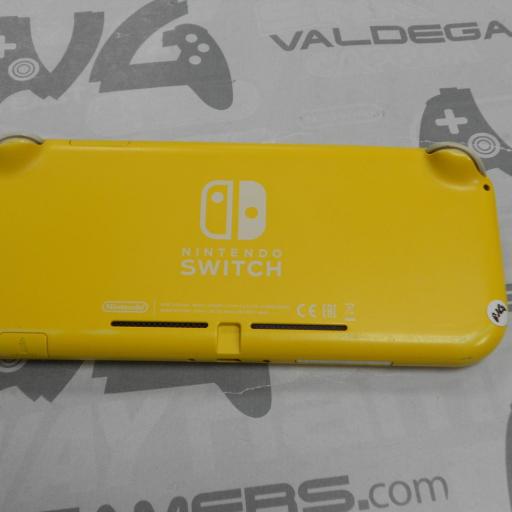 consola Nintendo Switch lite amarilla  [4]