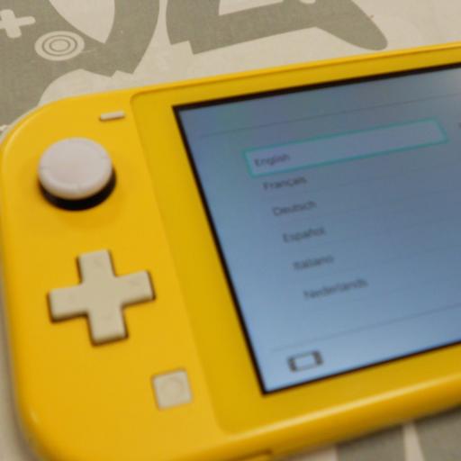 consola Nintendo Switch lite amarilla  [6]