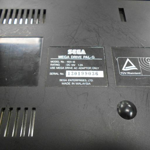 consola Sega Mega Drive 1 + 2 mandos [6]
