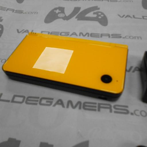 Consola Nintendo Nintendo  DSi XL Amarilla [0]