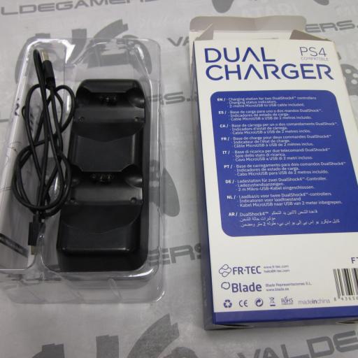 base de carga dual FR-TEC para ps4 - seminuevo [1]
