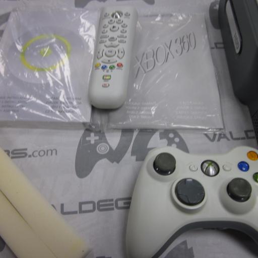 Consola Xbox 360 fat 20gb  + mando  [2]
