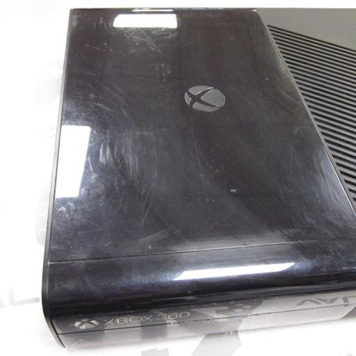 Consola Xbox 360 "E" 250GB con caja  [2]
