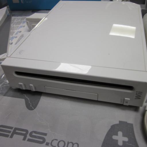 Consola wii retrocompatible  + 1 mando + wii sports [3]