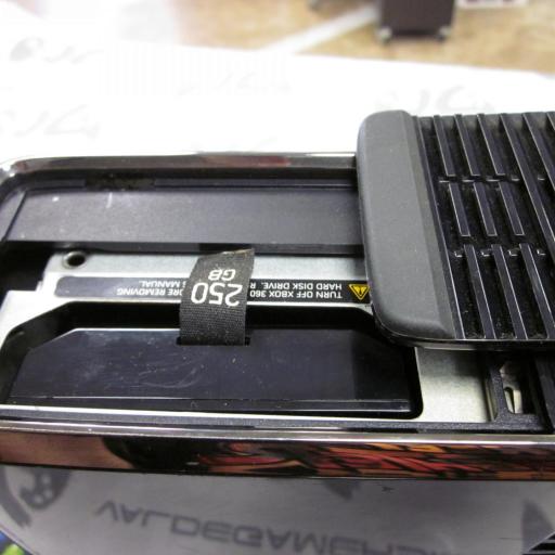 Consola Xbox 360 slim 250gb   + 2 mandos  [5]