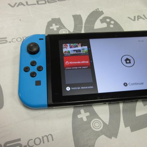 consola Nintendo Switch, 32GB + Joy-Con Azul/Rojo Neon [3]