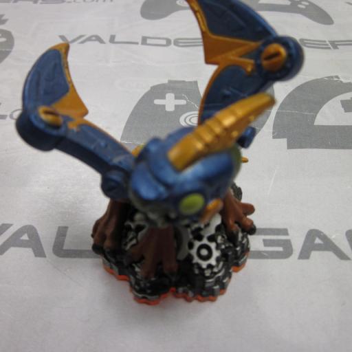 Skylanders Giants Lightcore Drobot [1]
