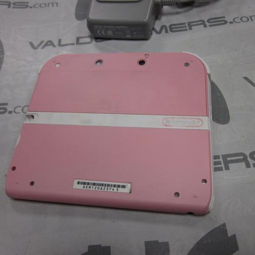 consola Nintendo 2DS rosa [4]