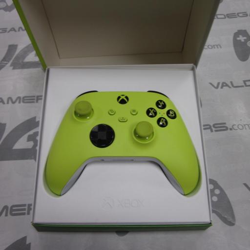 Mando Xbox SERIES  SEMINUEVO -   Controller Inalambrico Microsoft ELECTRIC VOLT [1]