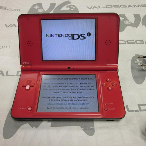 Nintendo DSi XL  super mario [6]