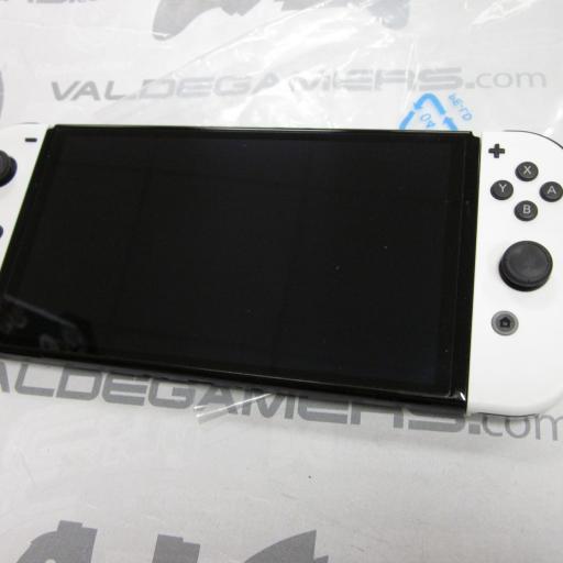 Nintendo Switch, OLED 64GB + Joy-Con Blanca en caja [4]
