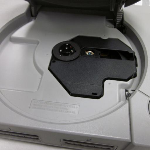 con Sony PlayStation 1 + mando + [3]