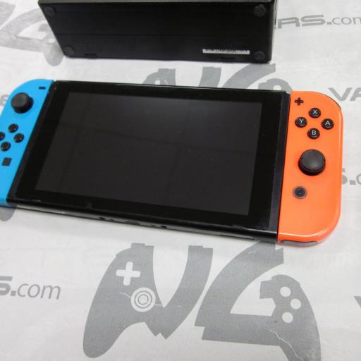 consola Nintendo Switch neon [1]