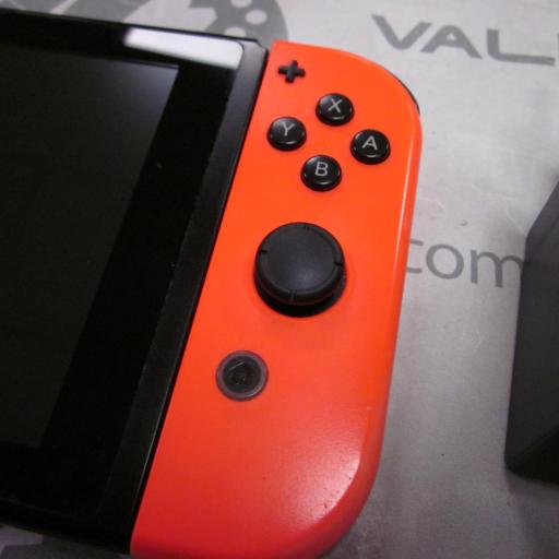 consola Nintendo Switch neon [4]