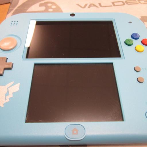consola Nintendo 2DS pokemon luna  [7]