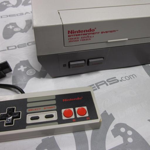 consola Nintendo nes version españa + juego [1]