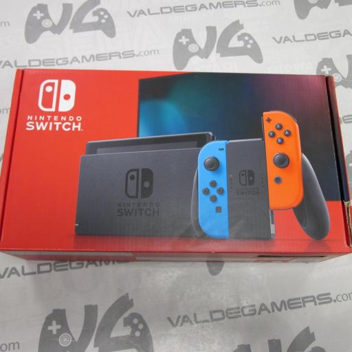 consola Nintendo Switch en caja + 128gb