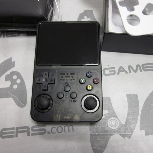 Game Console - R36S ips - negra  64GB - 15.000 JUEGOS + funda - nuevo [1]