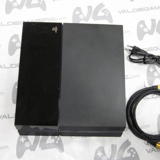  consola Playstation 4 FAT 1TB  Negra