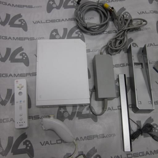 Consola wii retrocompatible  + 1 mando original + base