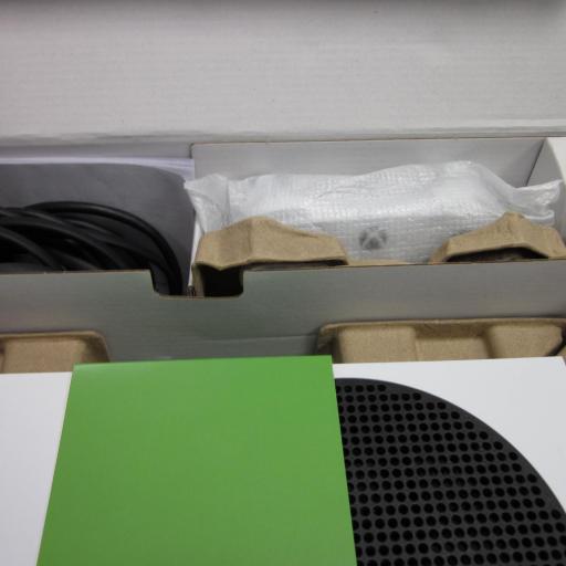  Xbox Series S + MANDO - seminuevo [2]