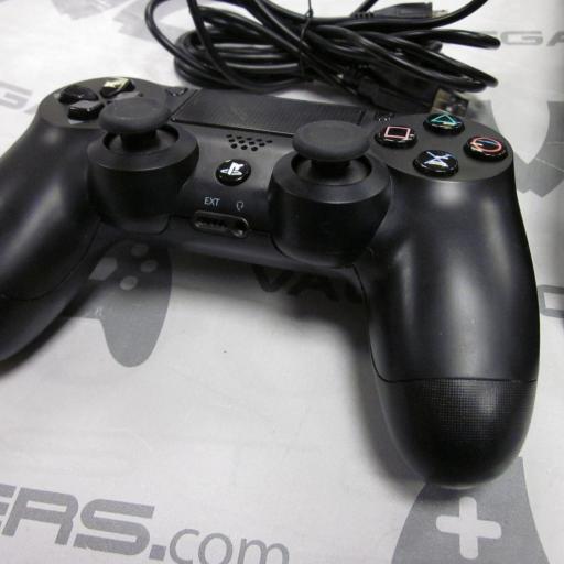  consola Playstation 4 slim 1TB  + Mando original  [2]