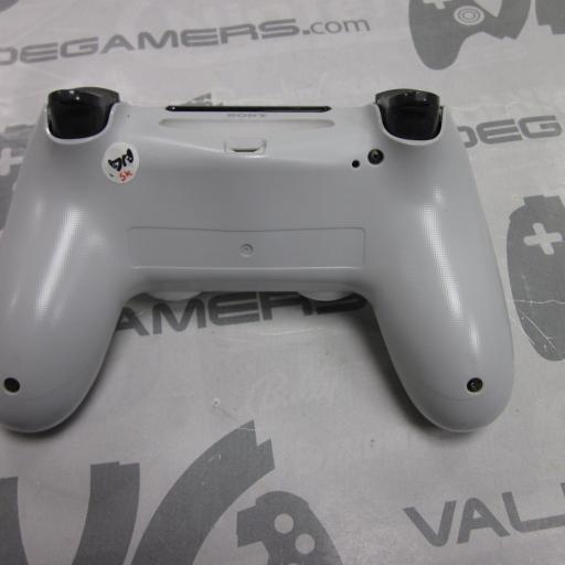 Mando seminuevo  PS4 original BLANCO [1]