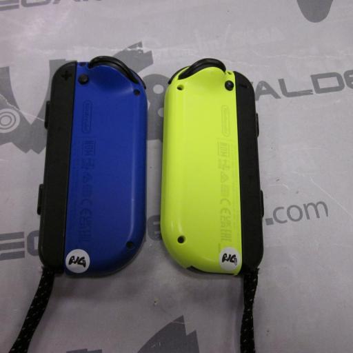pareja  Joy-Con izquierdo y derecho Oficial Nintendo Switch color neon azul y marillo fluor - usado  [1]