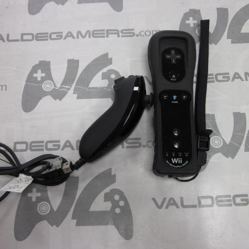  Mando Wii Wii/Wii U Official Remote Plus Negro + nunchuck