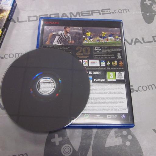 Pro Evolution Soccer 2016 + Cubrecaja  [3]