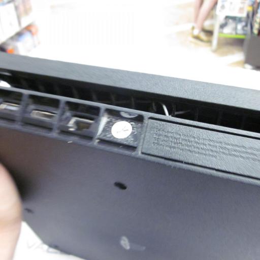 consola Playstation 4 slim 1TB  Negra [2]