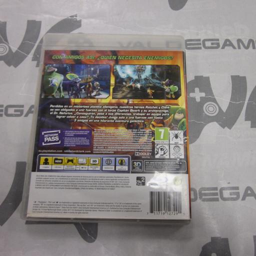 Ratchet & Clank Todos Para Uno [4]