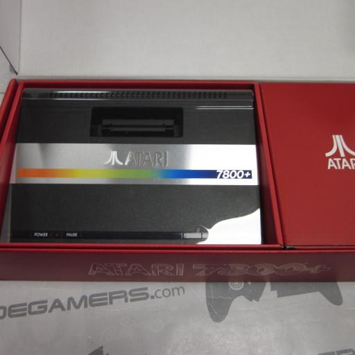 Consola Atari 7800+, 1 Mando, 1 Juego - seminuevo [1]