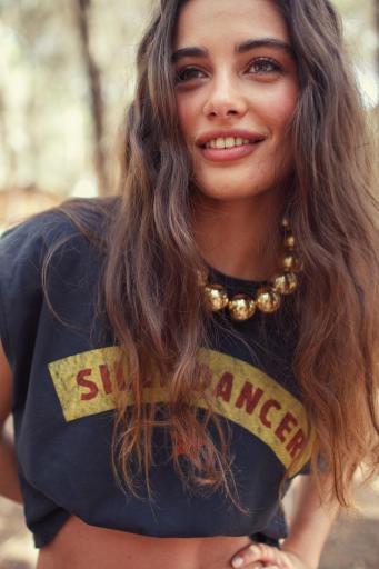 Sisters Department,"Sleeveless t-shirt/top w/ round neck | Black w/ ""silly dancer"" print" [1]