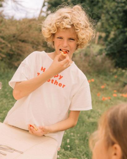 Búho Barcelona,Camiseta Happy blanca