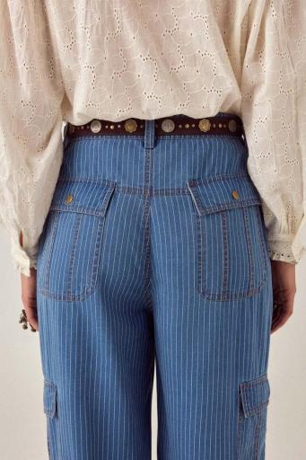 Maison Hotel,BELT RUPEE DUST SIKKA