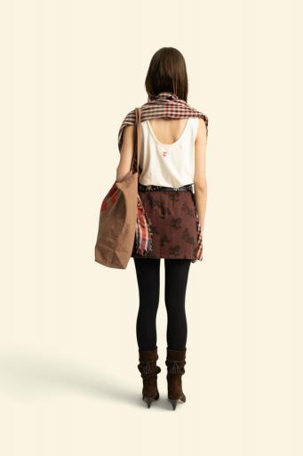 Sisters Department,Sleeveless top w/ v-neck | Ecru w/ "sweet" print  [1]