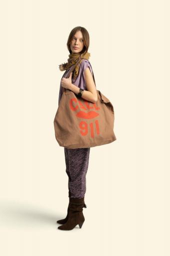 Sisters Department,XL bag | Brown w/ "call 911" print [1]