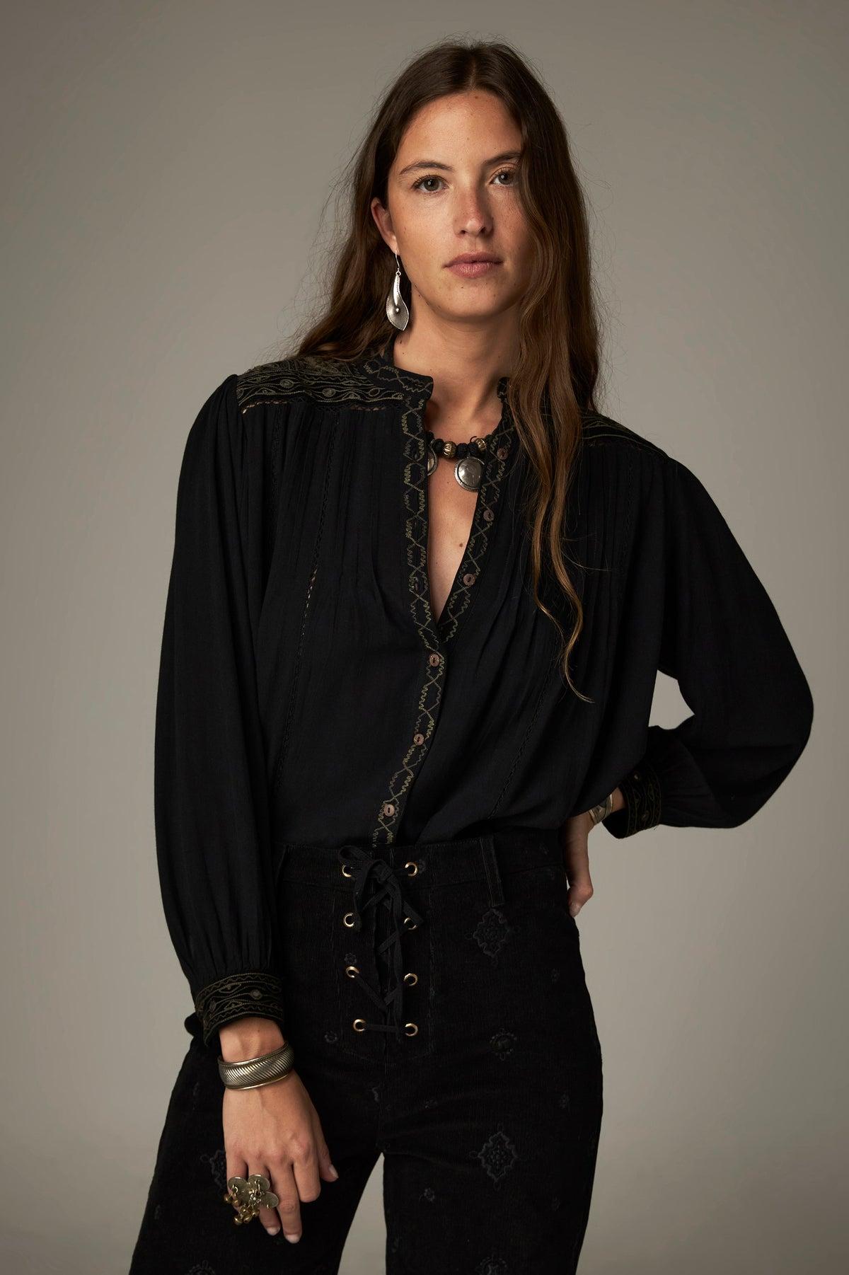 Maison Hotel,Marie Blouse Onix