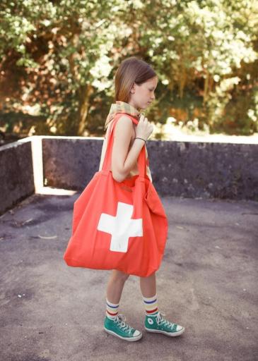 Piupiuchick,XL bag | orange w/ "first aid" print [2]