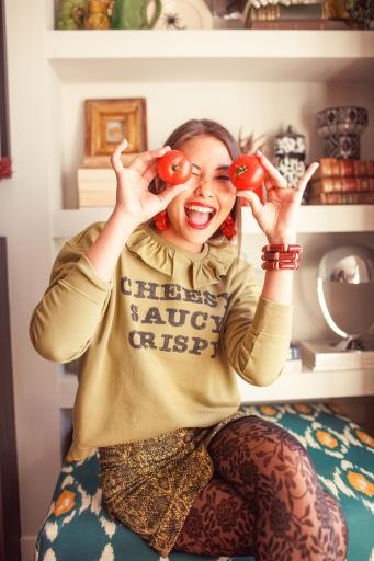 Sisters Department,Sweatshirt w/ peter pan collar | Army green w/ "cheesy saucy crispy" print [2]