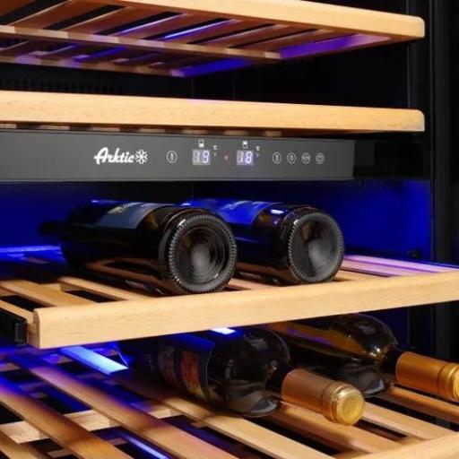 Enfriador de vinos doble zona 232L Arktic Hendi [3]