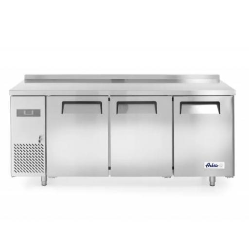 Mesa fría 3 puertas Kitchen Line Serie 600 Arktic Hendi [0]