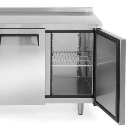 Mesa fría 2 puertas Kitchen Line Serie 600 Arktic Hendi [1]