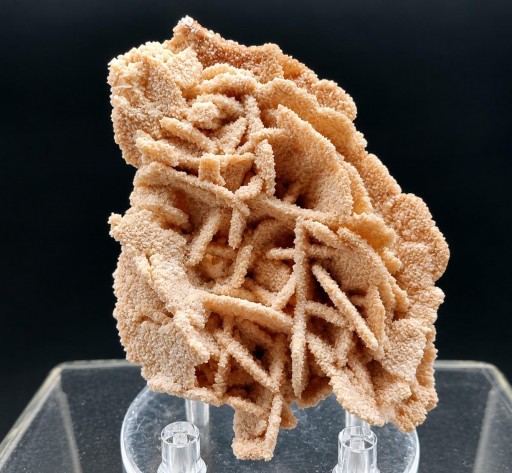 Albita, E 18 Flår, Tønsberg, Vestfold, Norway, 6x4,5x1cm.